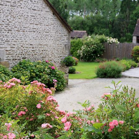 Chambre D'Hote Courtoux Saint-Denis-sur-Sarthon Екстер'єр фото